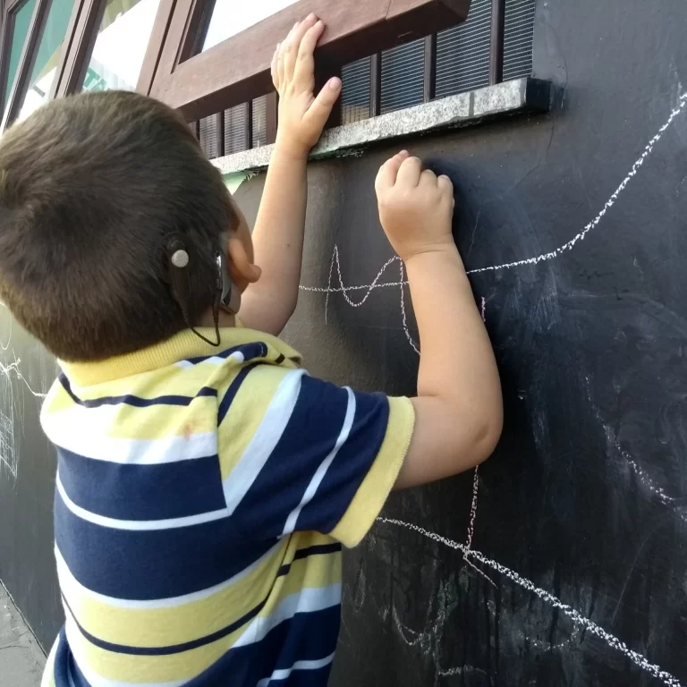 Oficina de Arte: descubra qual a importância dela para o crescimento do seu filho